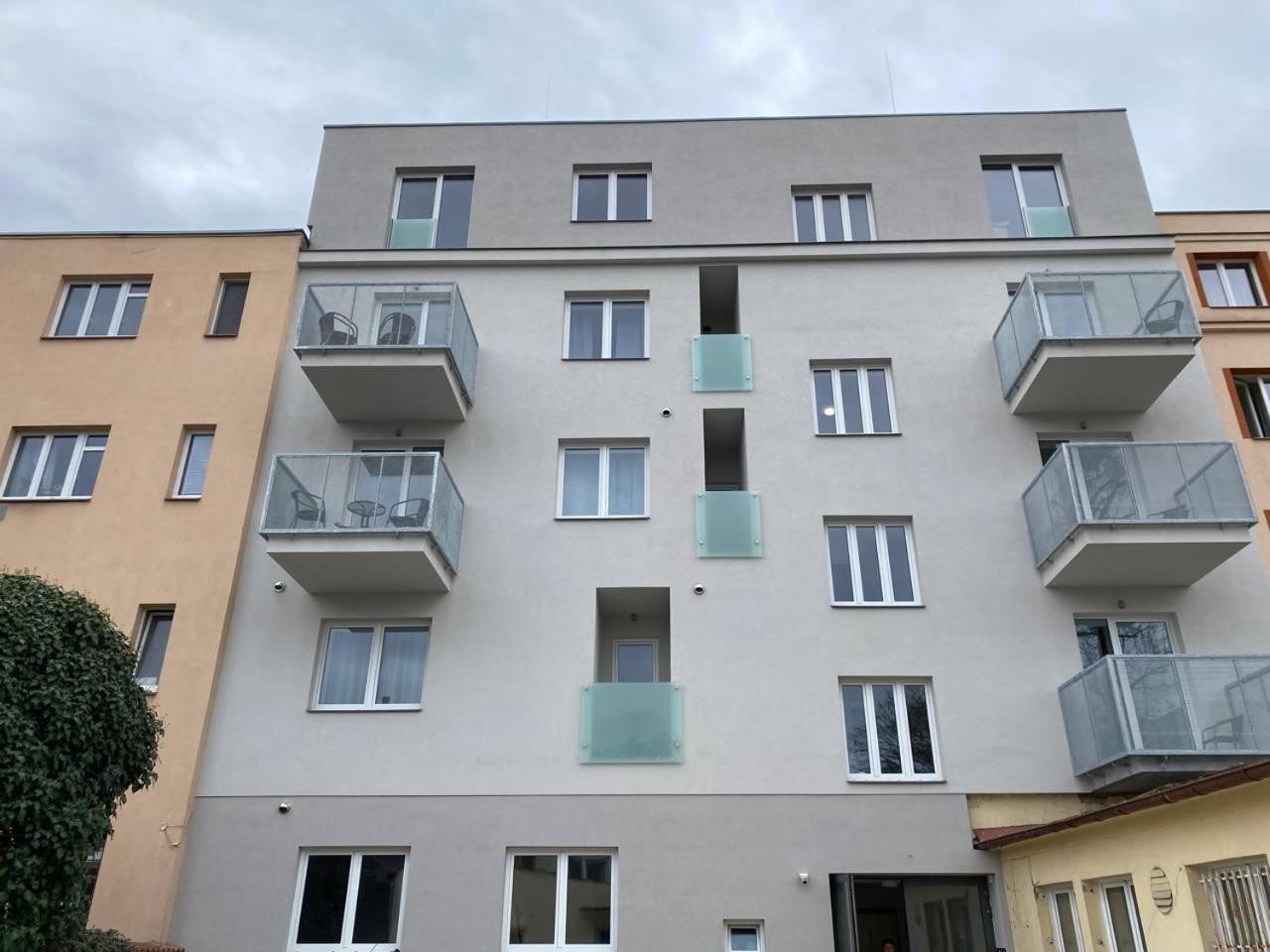 Perla Hradce Daire Hradec Králové Dış mekan fotoğraf