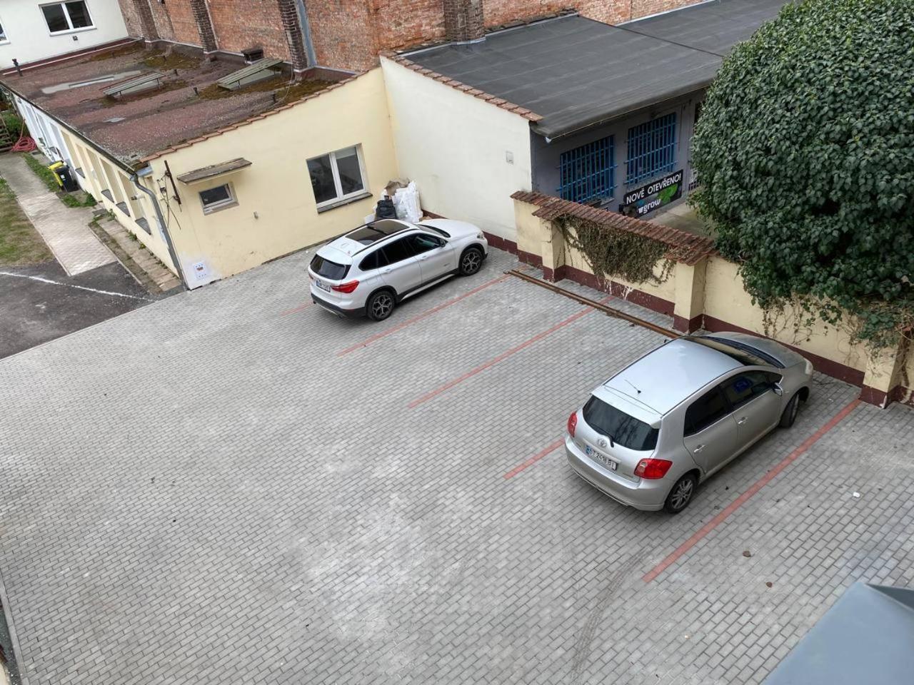 Perla Hradce Daire Hradec Králové Dış mekan fotoğraf