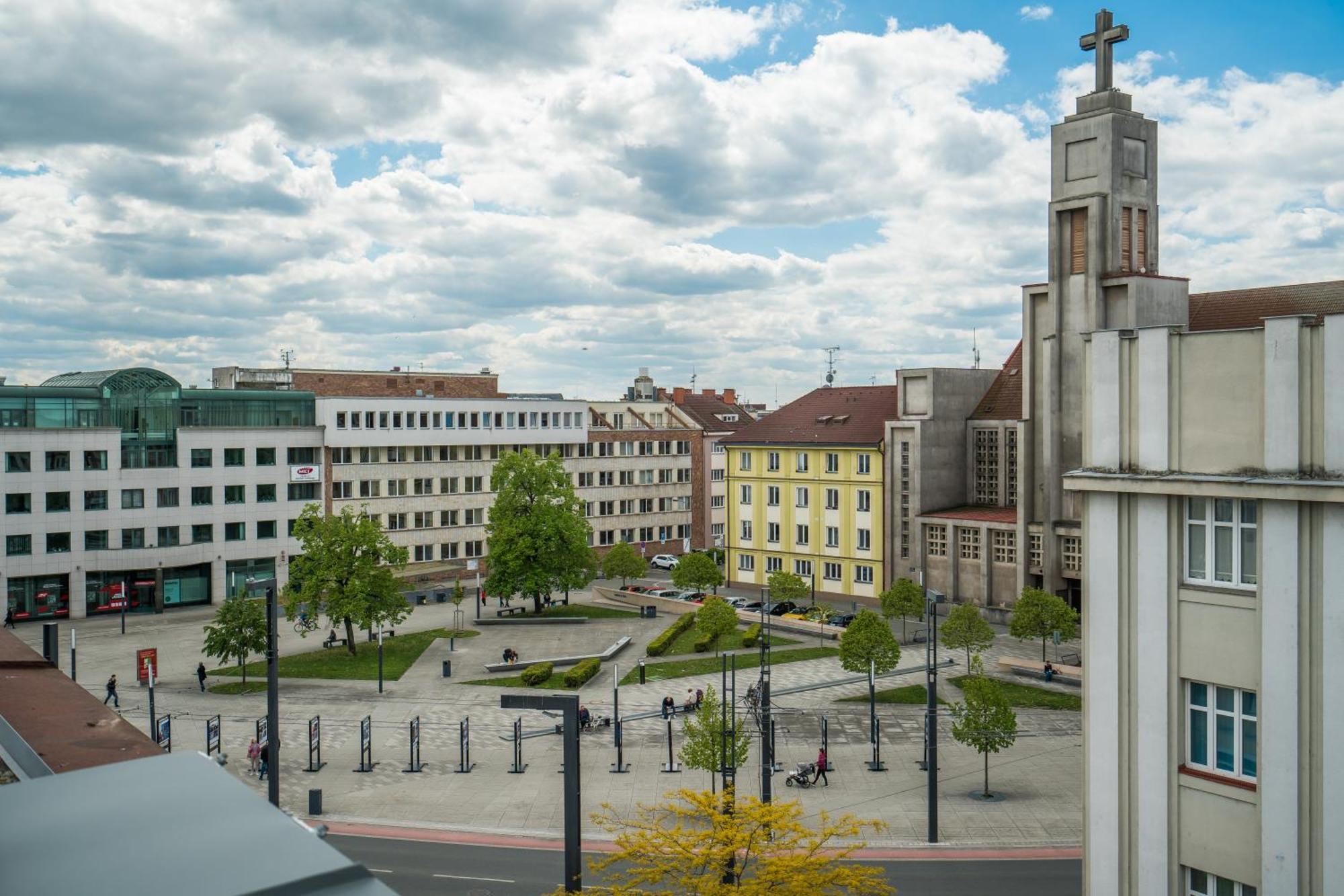 Perla Hradce Daire Hradec Králové Dış mekan fotoğraf